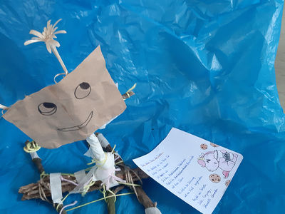 Kleines Floß der Tiere